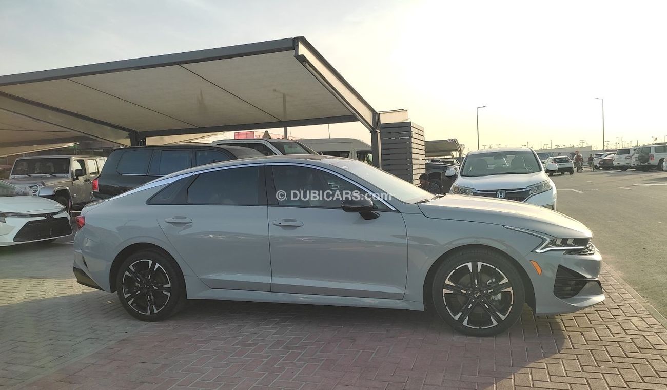 Kia K5 full option GT-Line