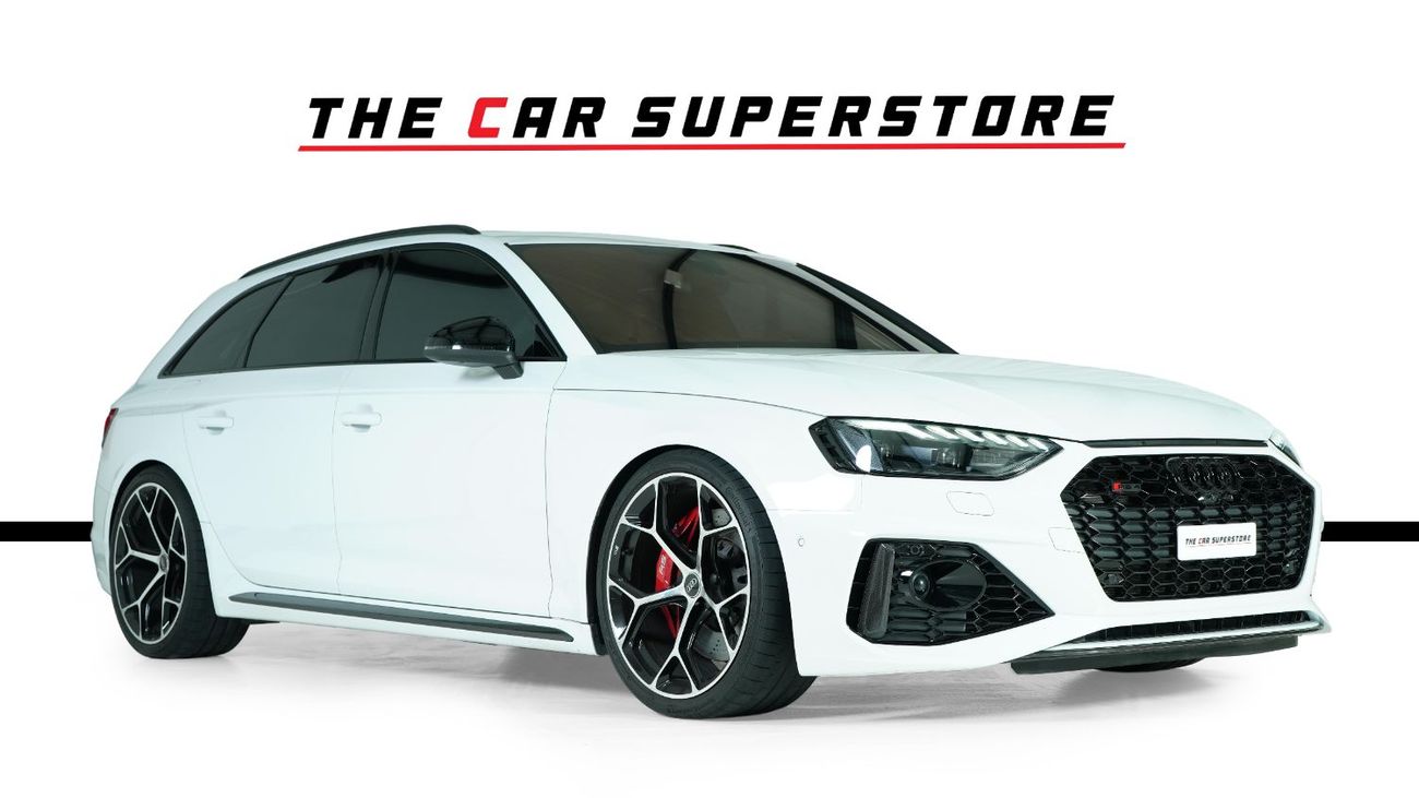 Audi RS4 Station B9 Competition | Very High Option | Audi Warranty & Service | Full Carbon Package
