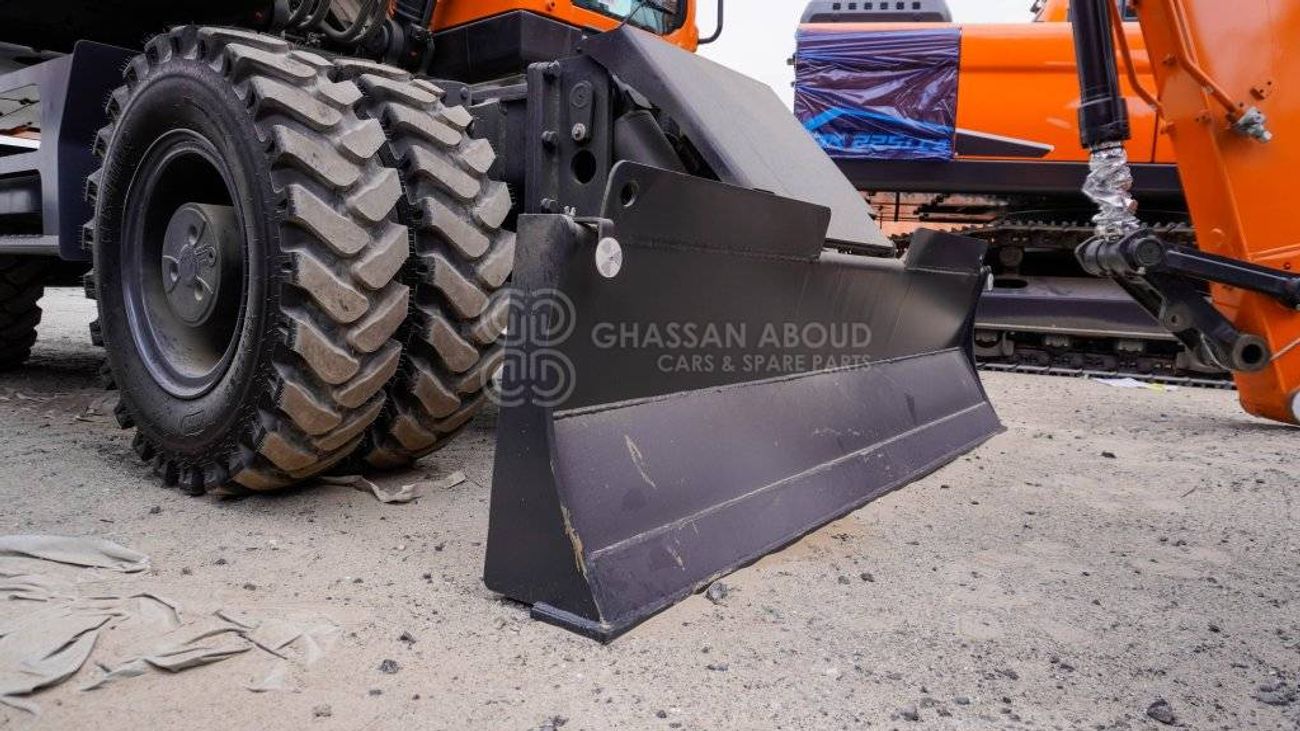 Develon DX210WA Wheel Excavator MY2025