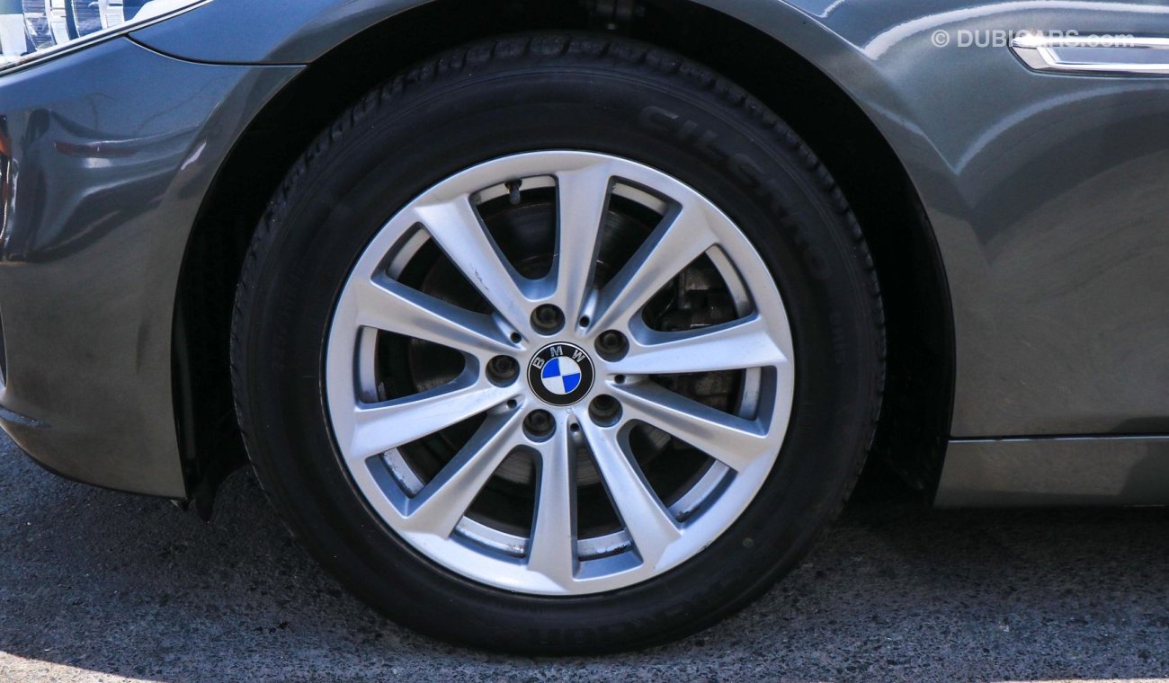 BMW 520i i