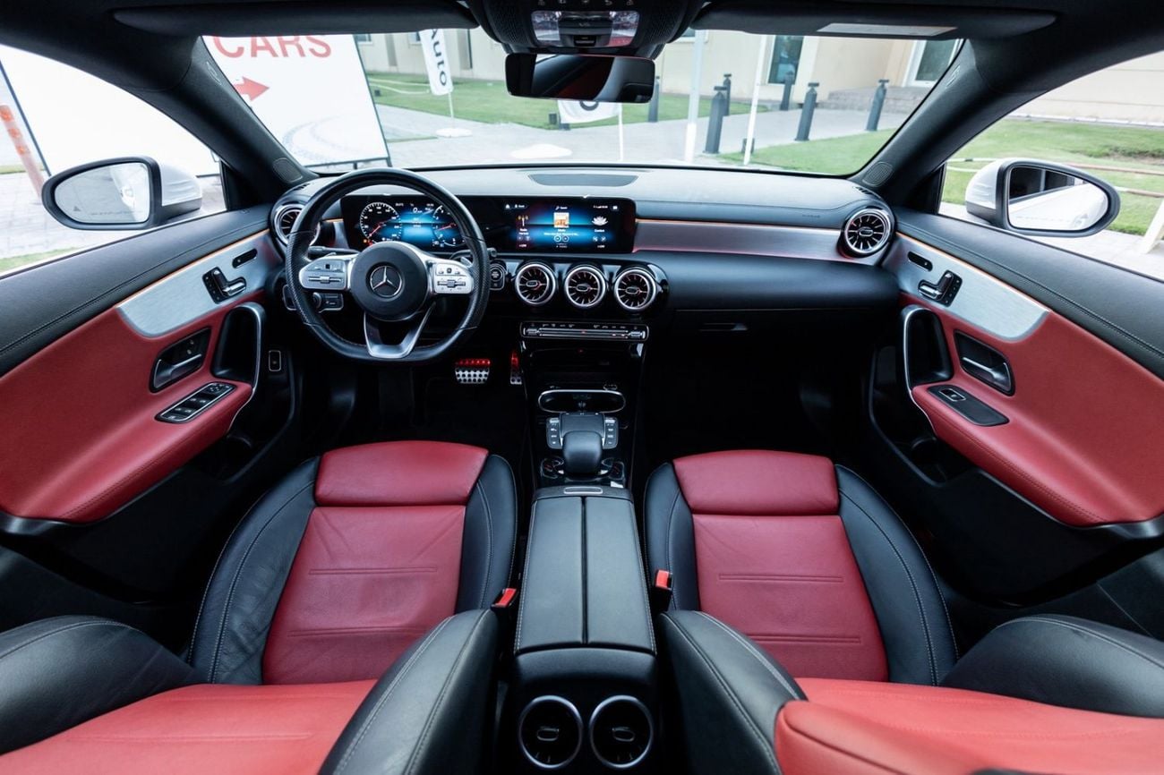 مرسيدس بنز CLA 250 Premium 2.0L