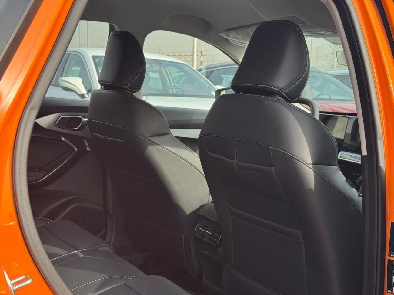 أم جي وان LUX 1.5L Petrol FWD 2024 Export Price @ 47,000 AED