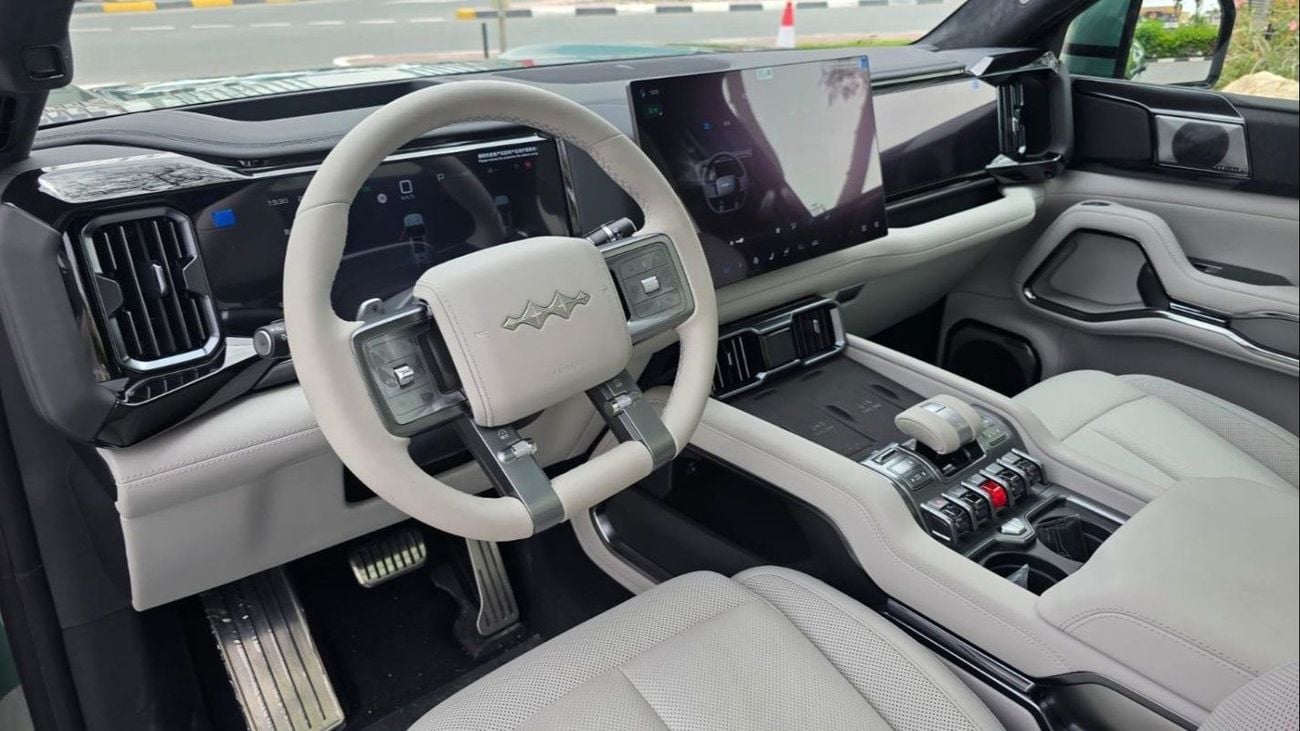 BYD Leopard 8 Smart and Brave Flagship Edition (7 Seats)