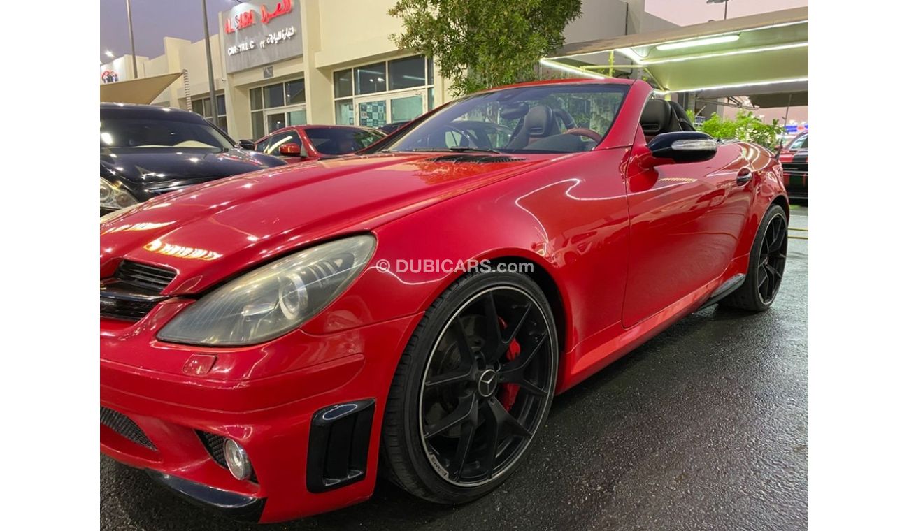 Mercedes-Benz SLK 55 AMG Mercedes Benz SLK 55 AMG, convertible, GCC, in perfect condition