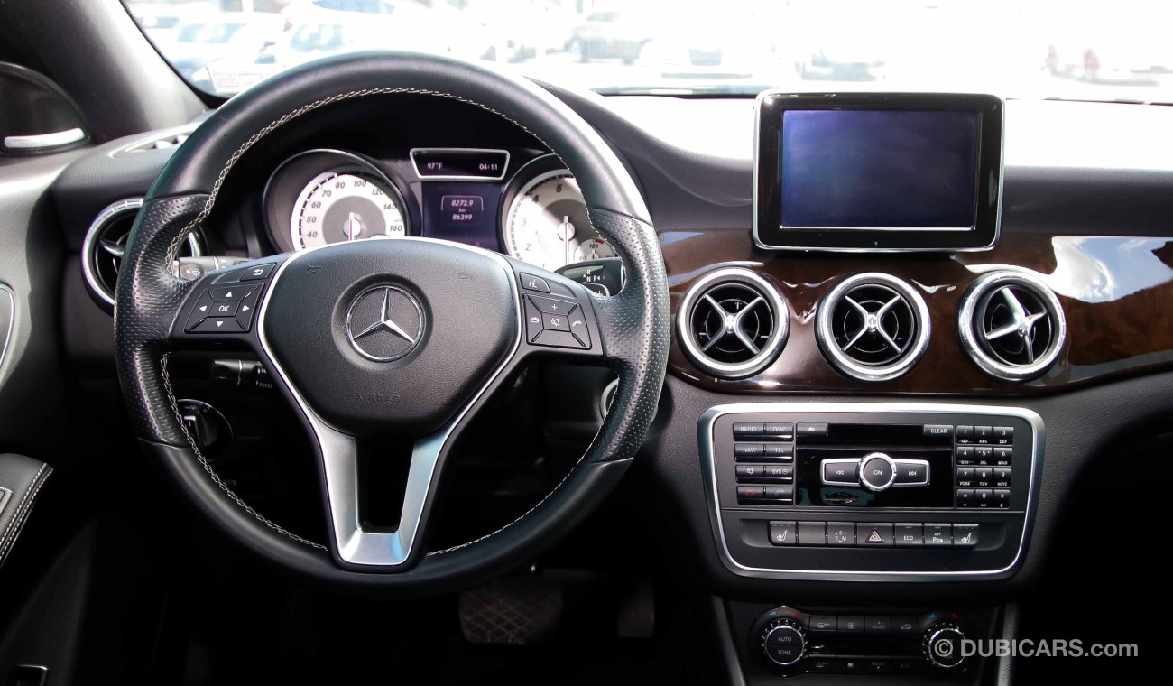 Mercedes-Benz CLA 250 4 Matic