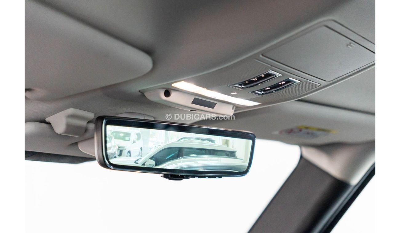 Land Rover Defender P400 110 X-Dynamic SE 2020 Land Rover Defender 110 SE P400 / Off-Road Upgrades / 5 Year Al Tayer War