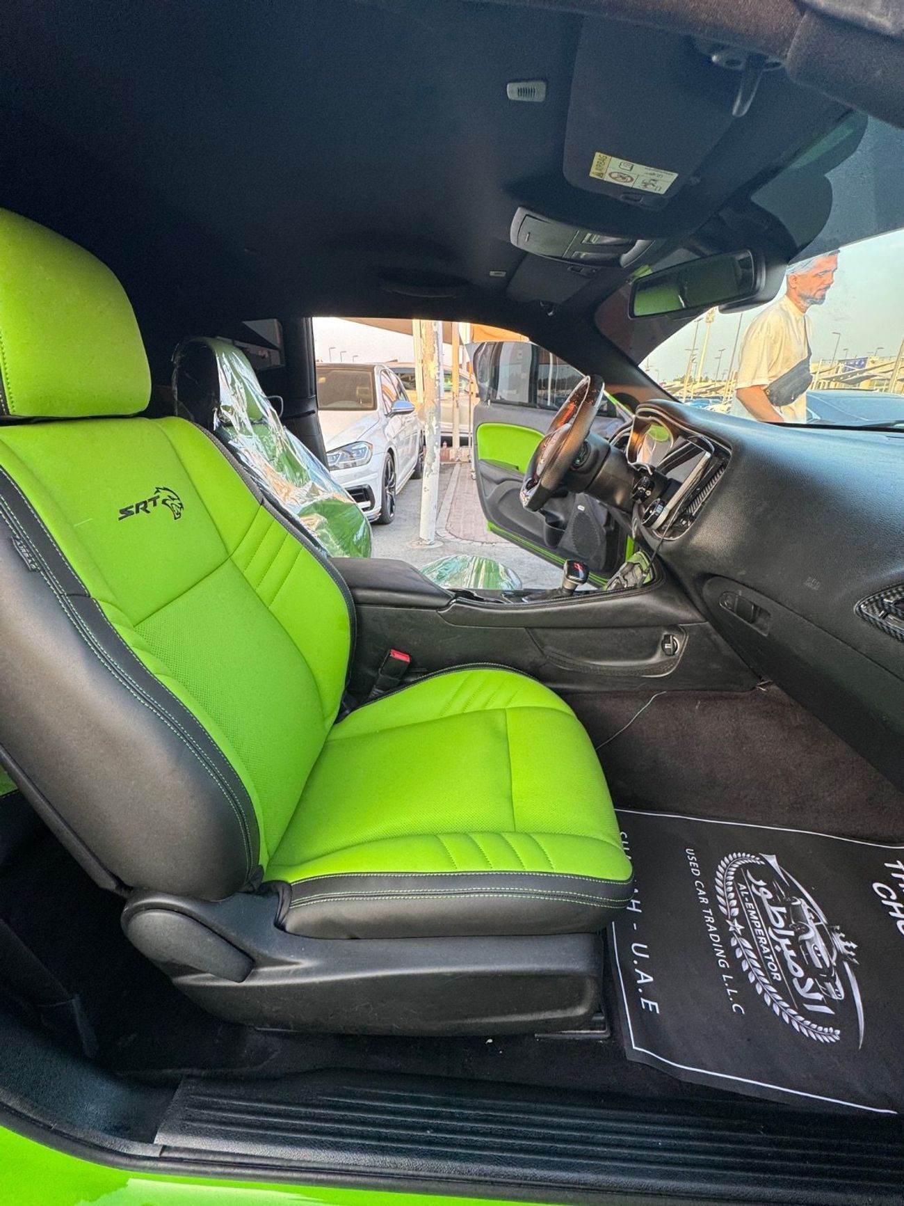 Dodge Challenger SXT Plus 3.6L