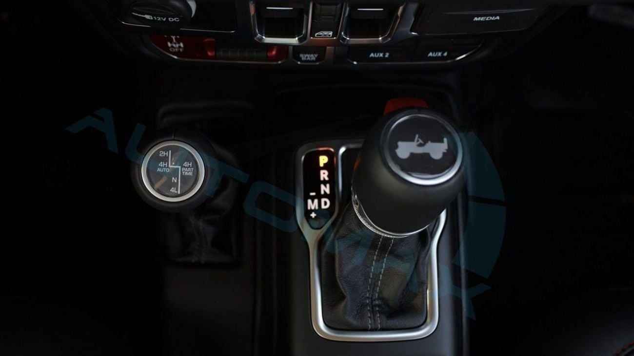 جيب رانجلر أنليميتد RUBICON X (For Export , НА ЭКСПОРТ) 4x4 3.6L V6 2026 GCC Без пробега