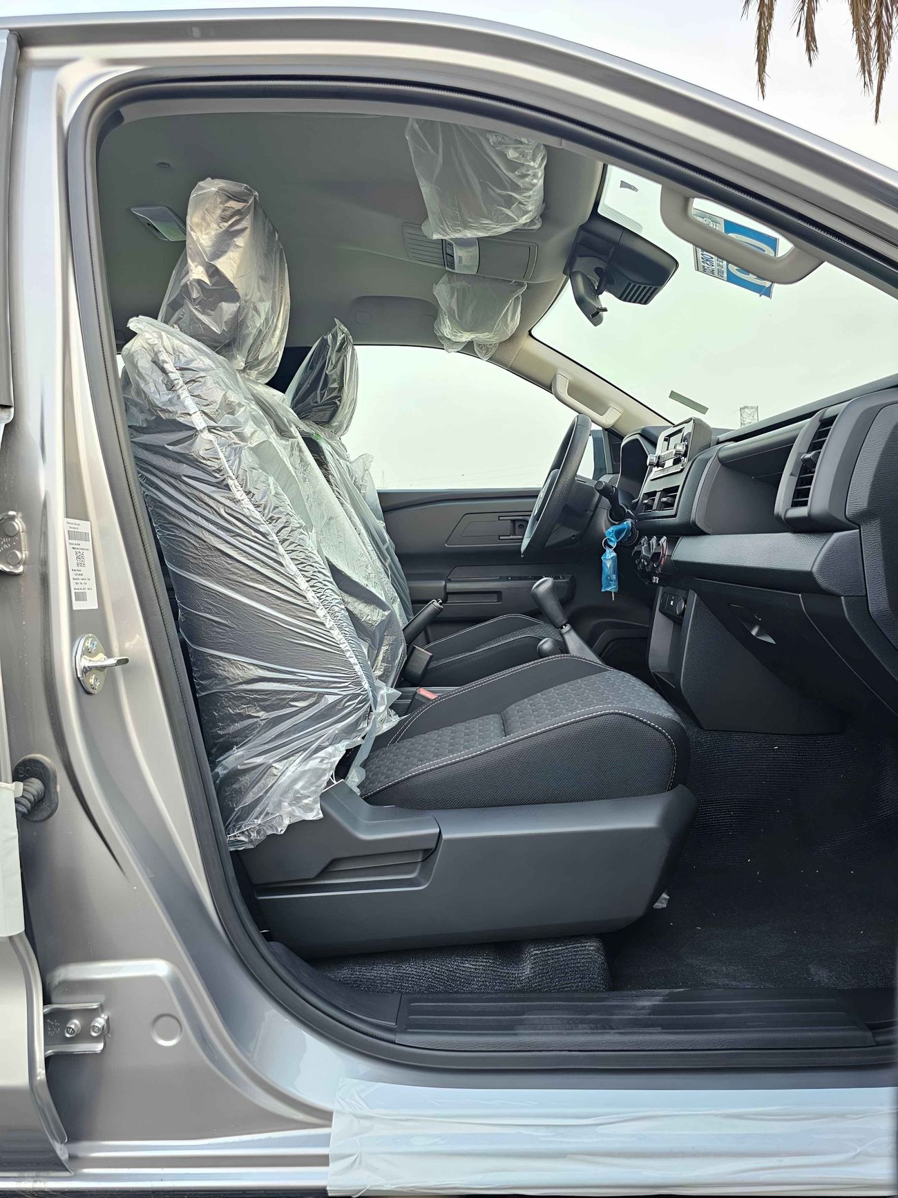 Mitsubishi L200 GLX / 2.4L Petrol / M/T, Double Cabin / 2024MY, Different Colors Available QUANTITY / Code#68023