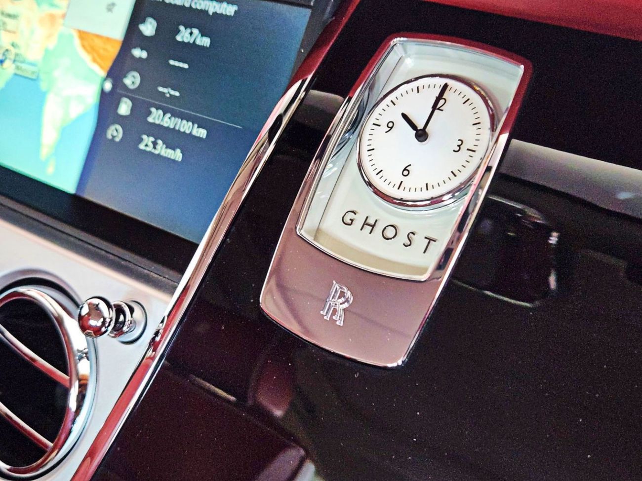 Rolls-Royce Ghost STD 6.6L-12CYL EXCELLENT CONDITION GCC SPECS