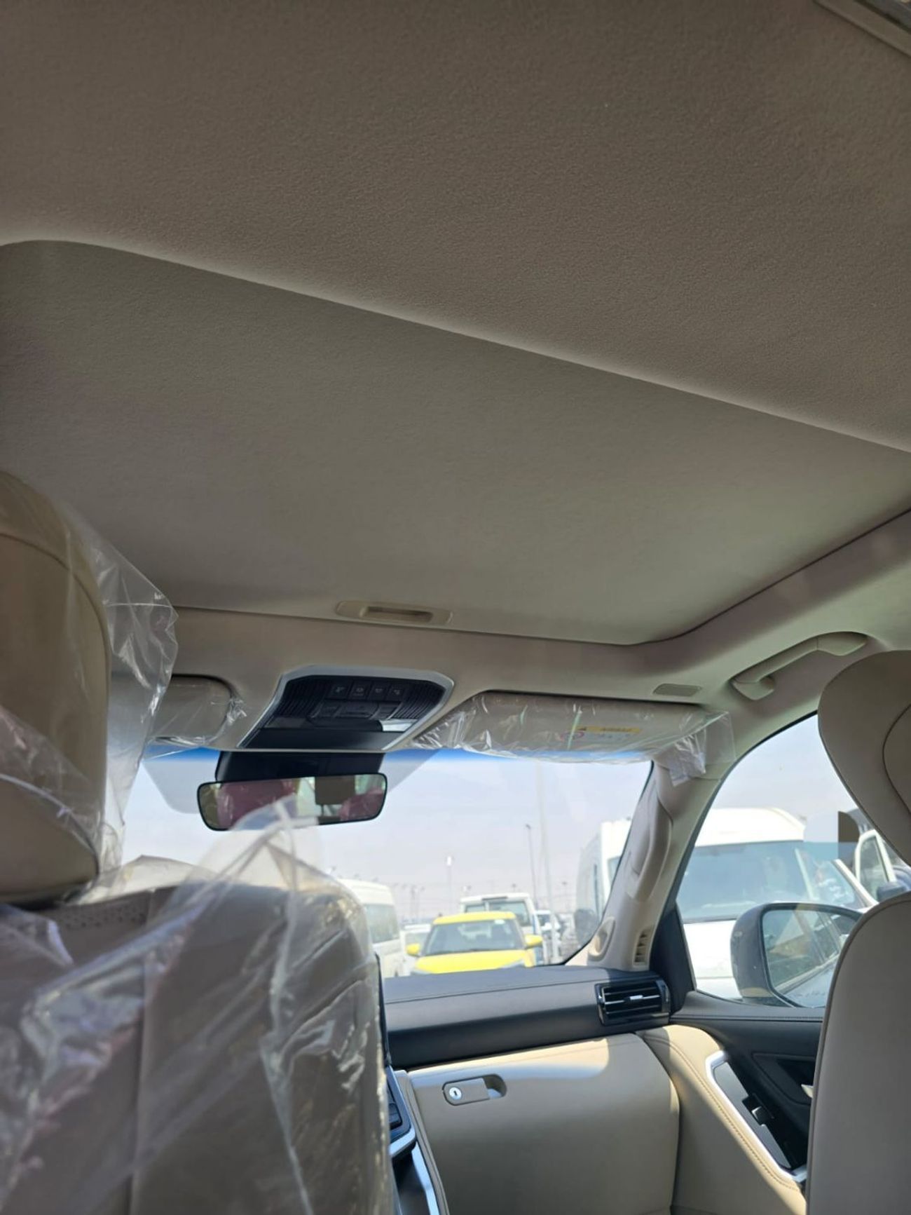 Toyota Land Cruiser TOYOTA LAND CRUISER LC300 GXR 3.5L PETROL TWIN TURBO WITH RADAR 2024 GCC