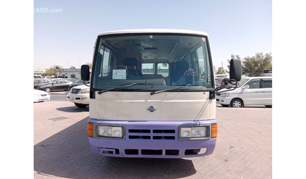 نيسان سيفيليان NISSAN CIVILIAN BUS RIGHT HAND DRIVE (PM1360)