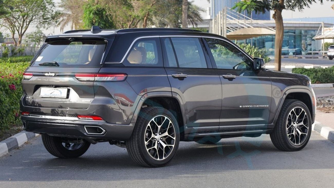 جيب جراند شيروكي  SUMMIT RESERVE LUXURY 4X4 2025 GCC With 5 Years Or 100K Warranty & 5 Years Service @Official Dea