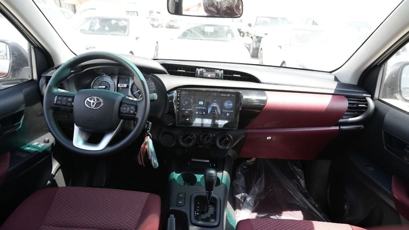 تويوتا هيلوكس GL 2.7L Double Cab Utility AWD