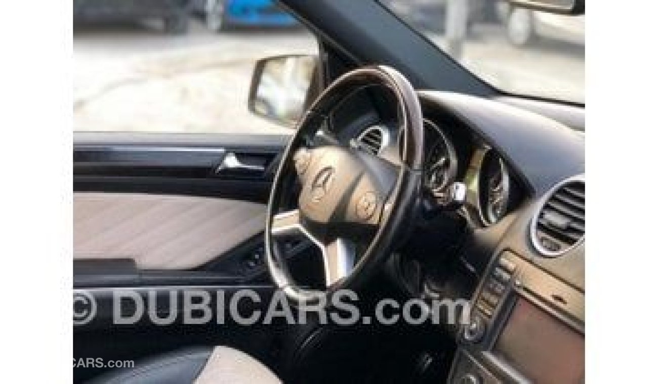 Mercedes-Benz GL 500 Type: Mercedes GL500 Model: 2012 Specifications: GCC, full specifications, cruise control, full elec