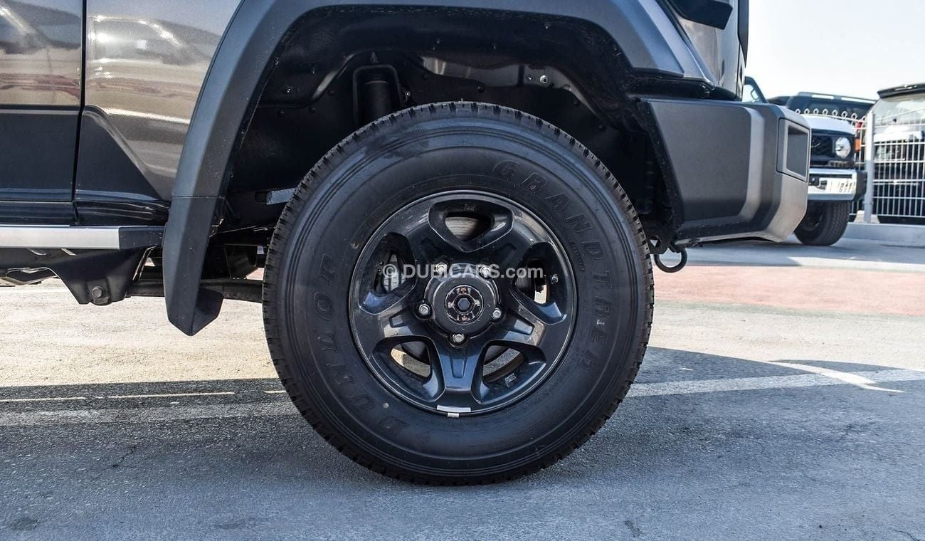 تويوتا لاند كروزر بيك آب LC79 DC 4.0l Automatic Alloy Wheels 4WD 5 Seater Petrol