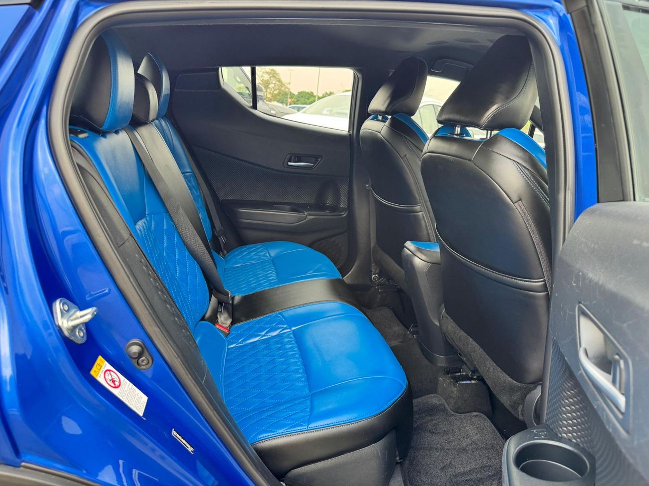 Toyota C-HR STD (NON GCC)