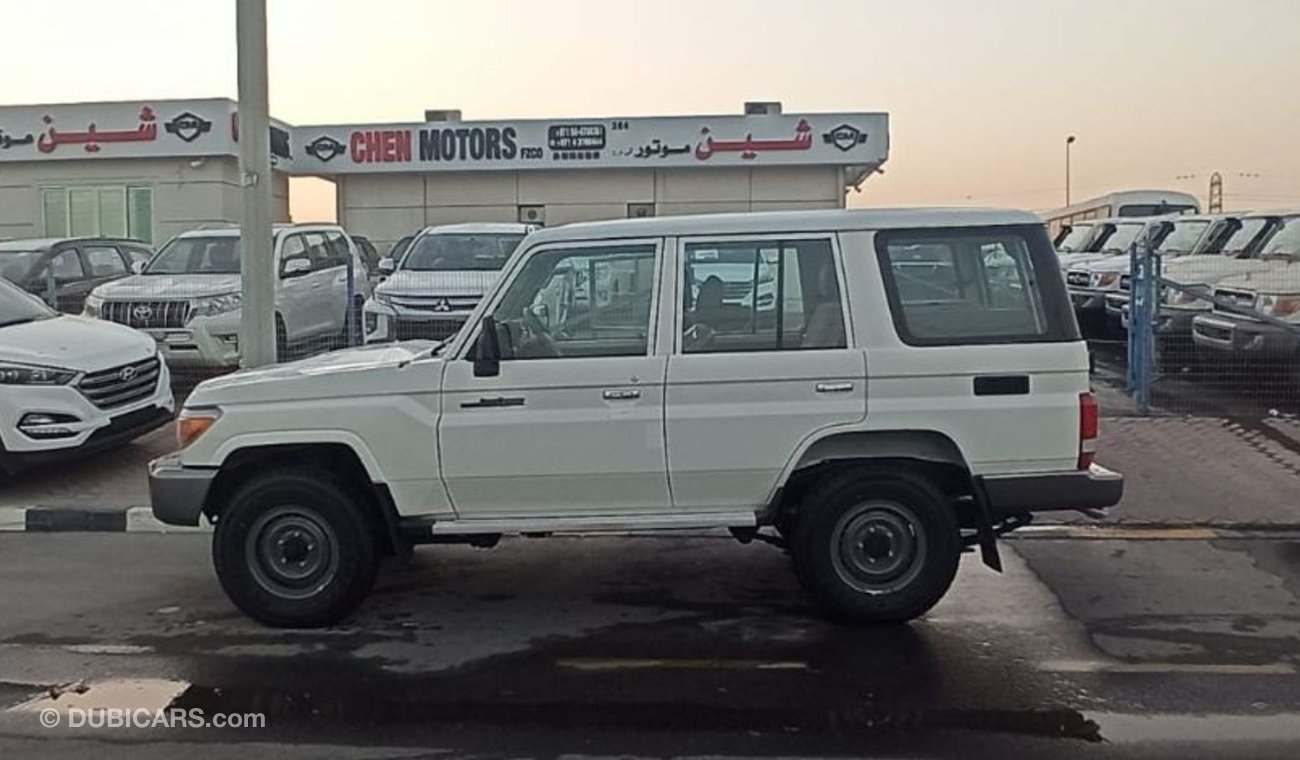 Toyota Land Cruiser Hard Top 5 doors