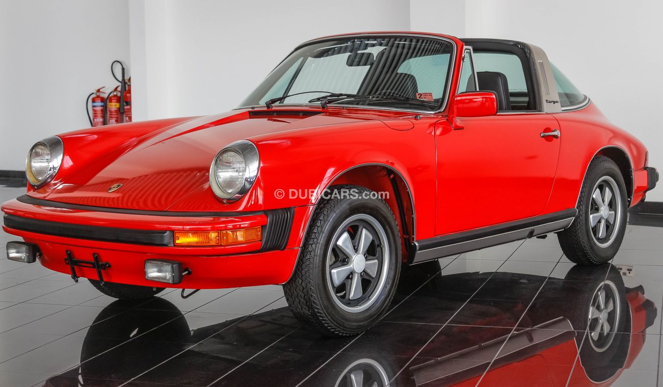 Porsche 911 - 900 km