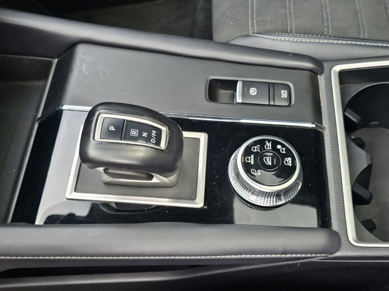 ميتسوبيشي آوتلاندر GLX High 2.4L