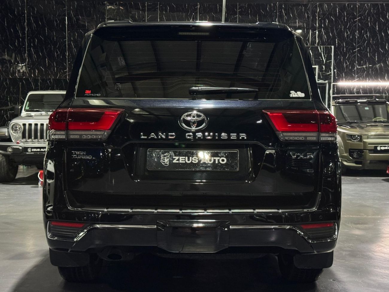 Toyota Land Cruiser VXR 3.5L 2023 Toyota Land Cruiser 409 TT, 2028 Toyota Warranty, Fully Loaded, 7 Seater, Low Kms, GCC