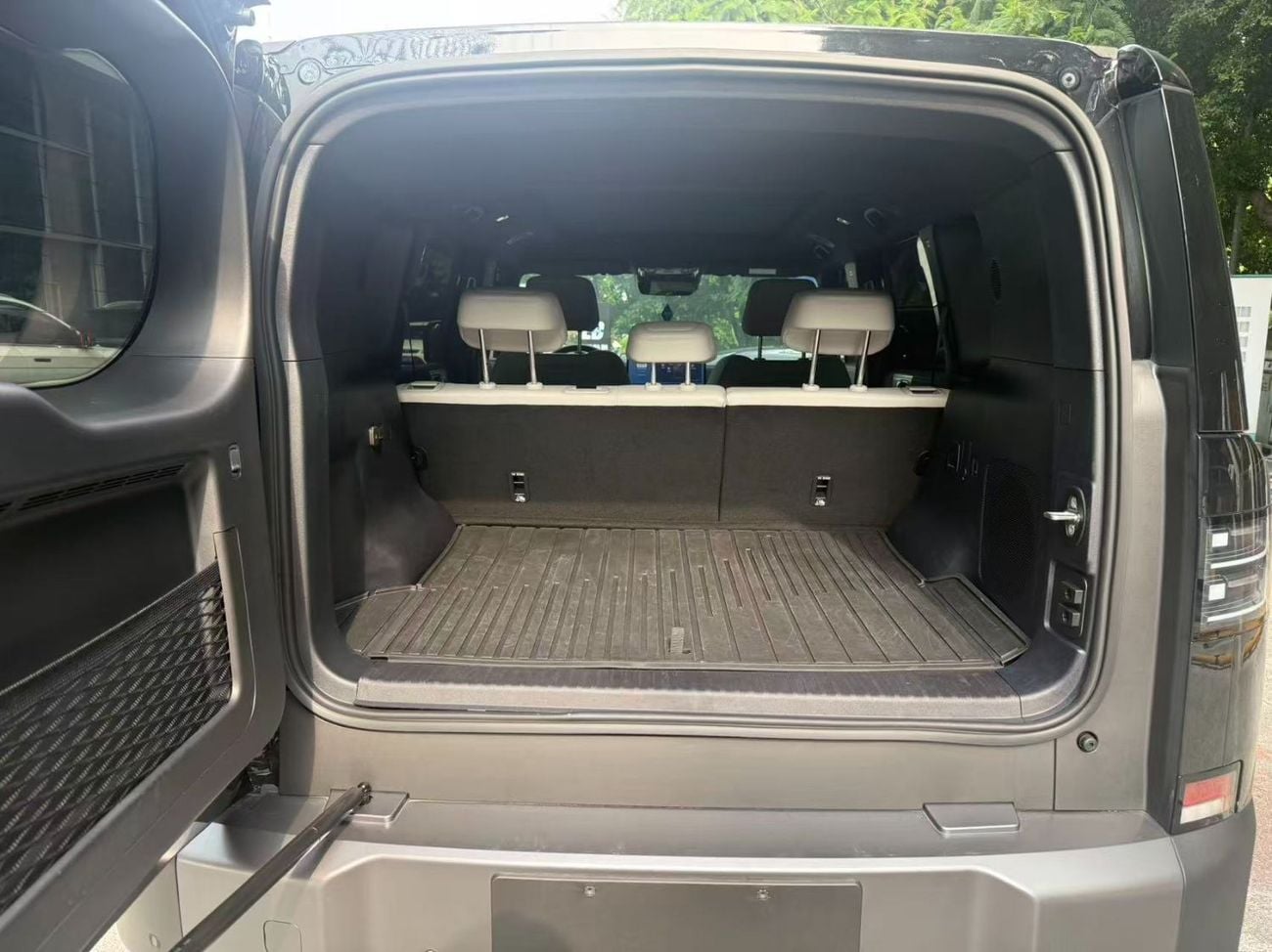 BYD Leopard 7 STD  (NON GCC)