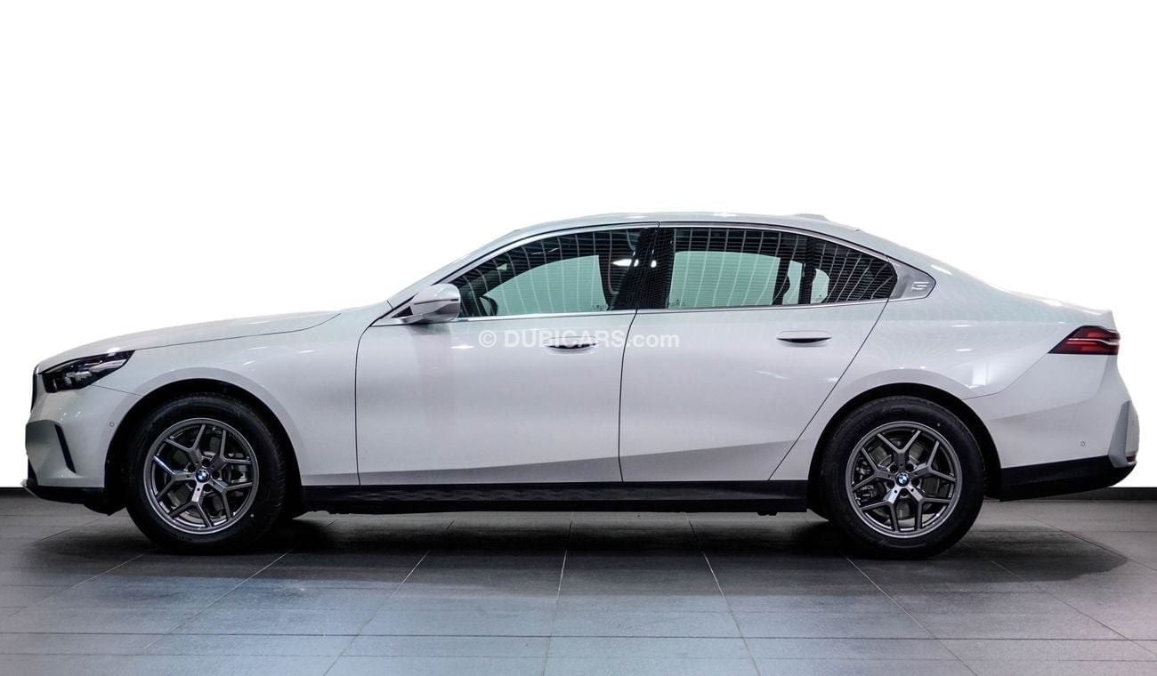 بي أم دبليو 520i