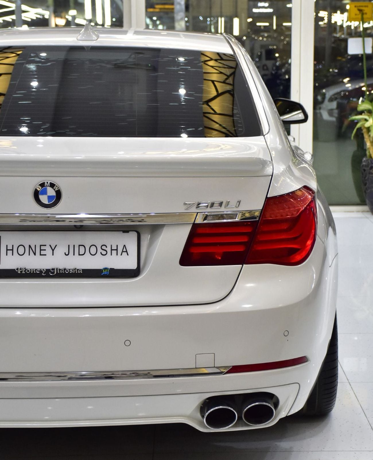 BMW 730Li INDIVIDUAL EXCELLENT DEAL for our BMW 730Li ( 2015 Model ) in White Color GCC Specs