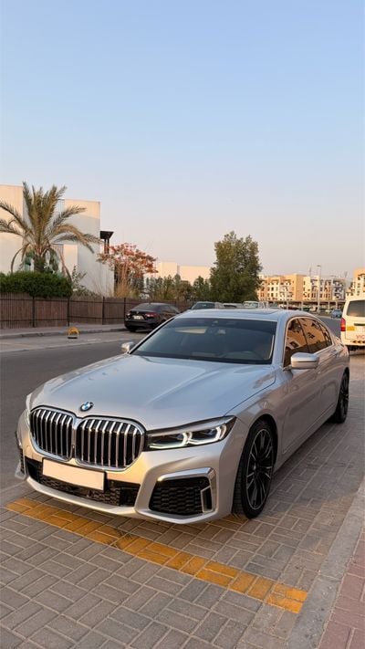 بي أم دبليو 740Li LUXURY