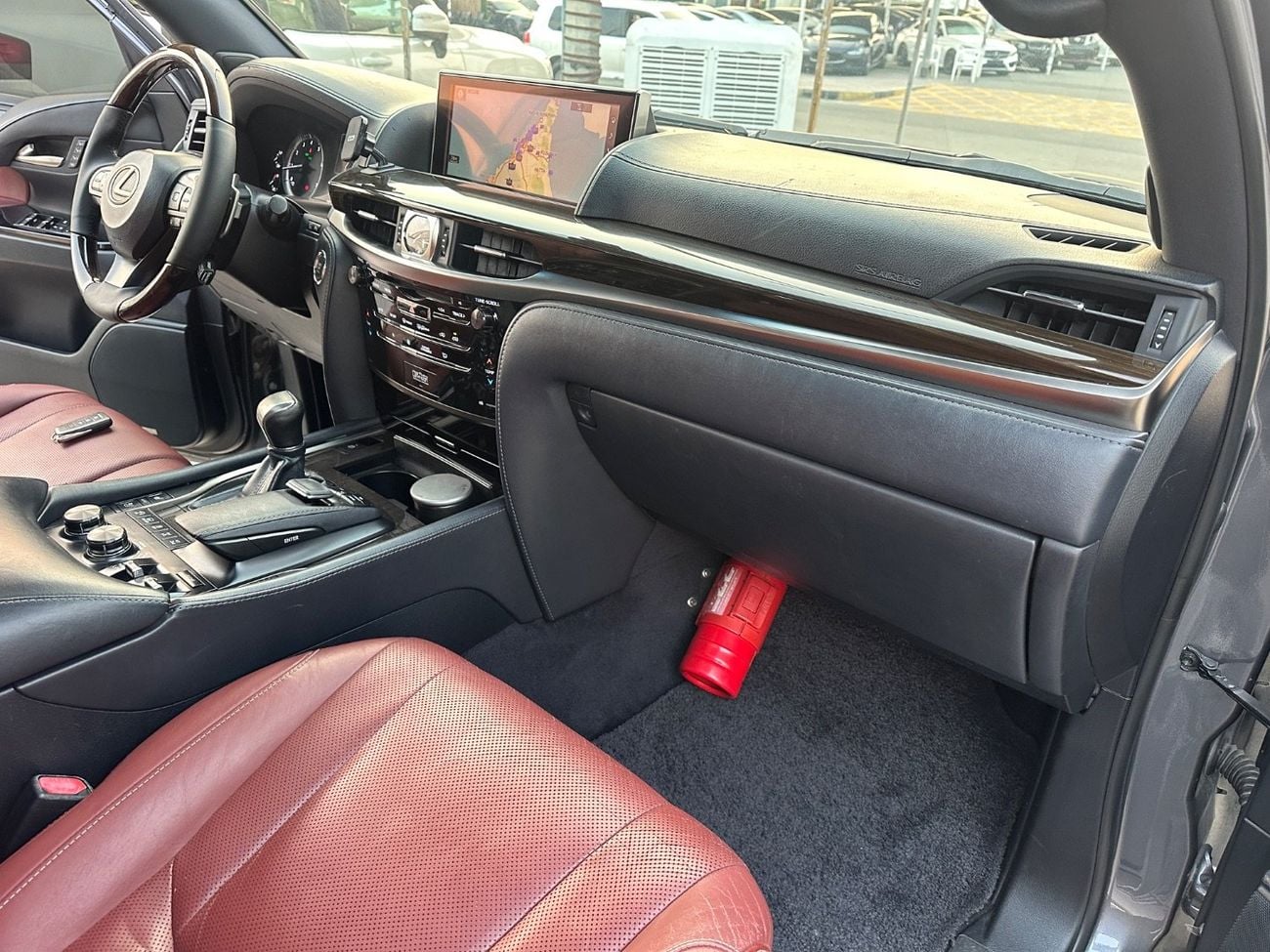 Lexus LX570 PLATINUM