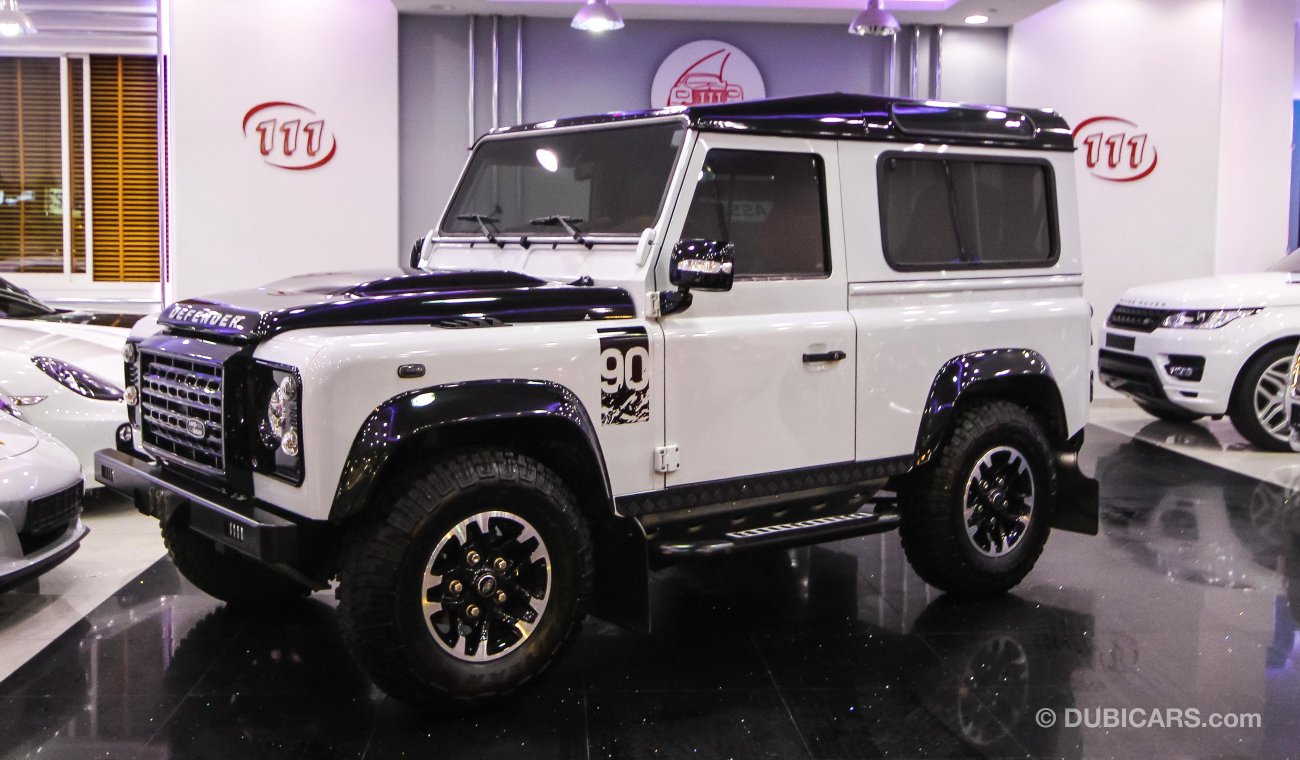 Land Rover Defender