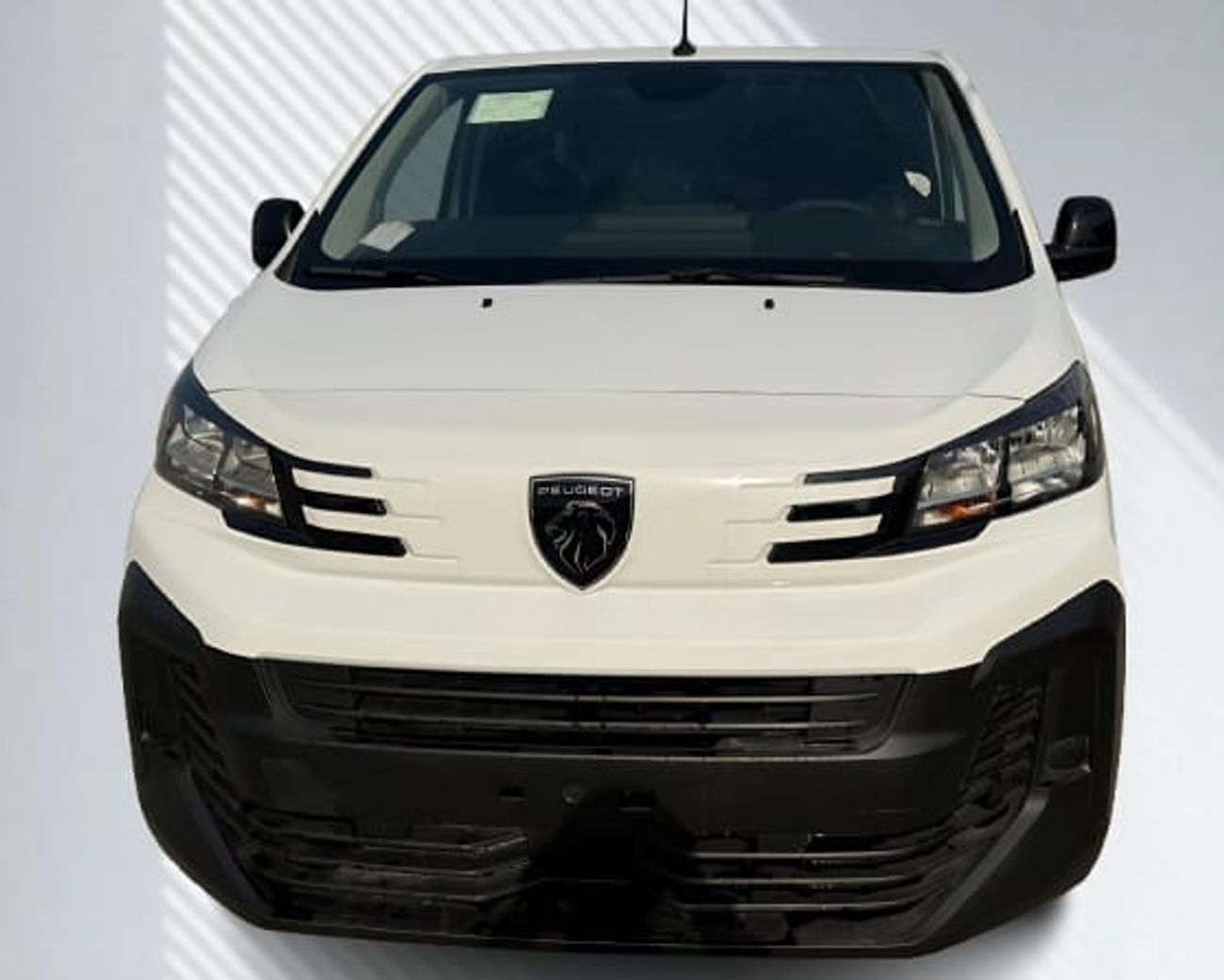 Peugeot Expert 2.0L DIESEL  AUTOMATIC TRANSMISSION ( FOR RE-EXPORT ONLY )