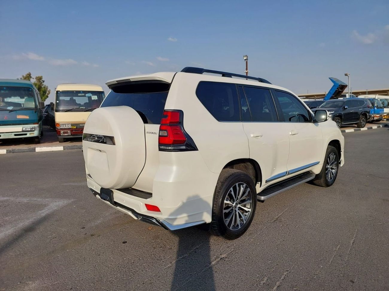 Toyota Prado TOYOTA LAND CRUISER PRADO (KAKADU) RIGHT HAND DRIVE(PM21972)