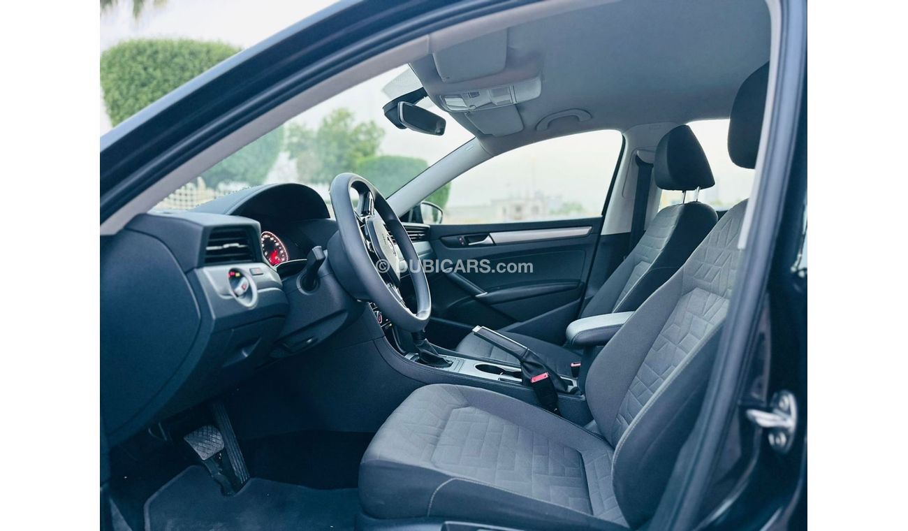 Volkswagen Passat Comfortline 950 PM || PASSAT 2.5L || AVAILABLE 0% DP || GCC || APPLE CAR PLAY