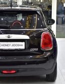 ميني كوبر STANDARD ميني كوبر (موديل 2015) باللون الأسود، بمواصفات أمريكية