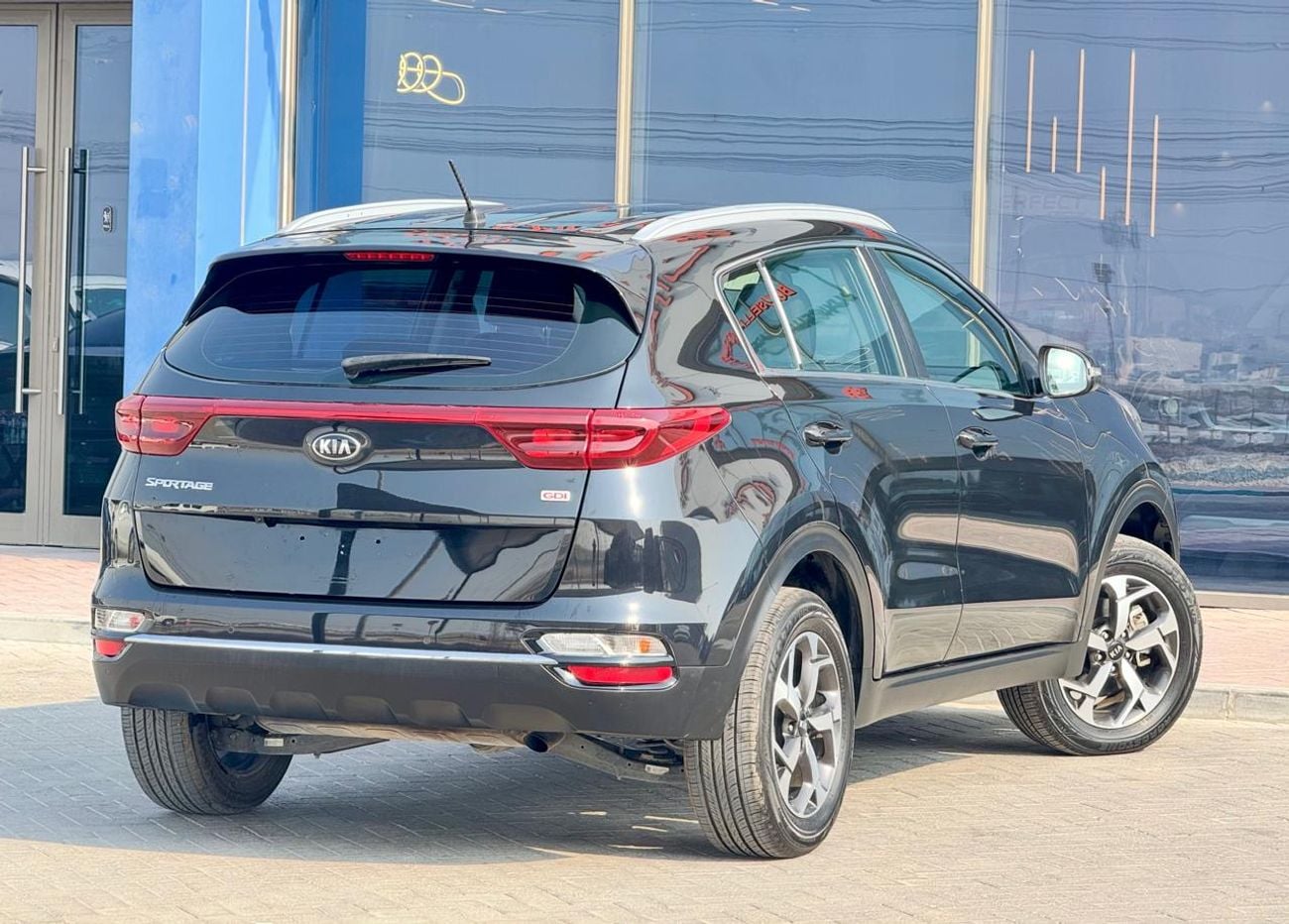 Kia Sportage LX 699/-Monthly l GCC l 1.6 l Cruise, Camera, GPS l Accident Free