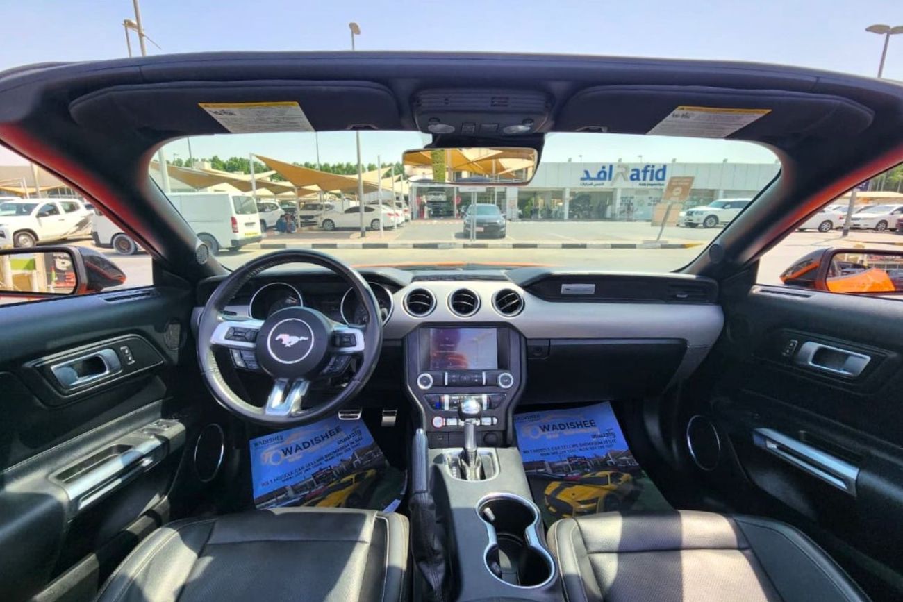 Ford Mustang BEAUTIFUL ORANGE CONVERTIBLE