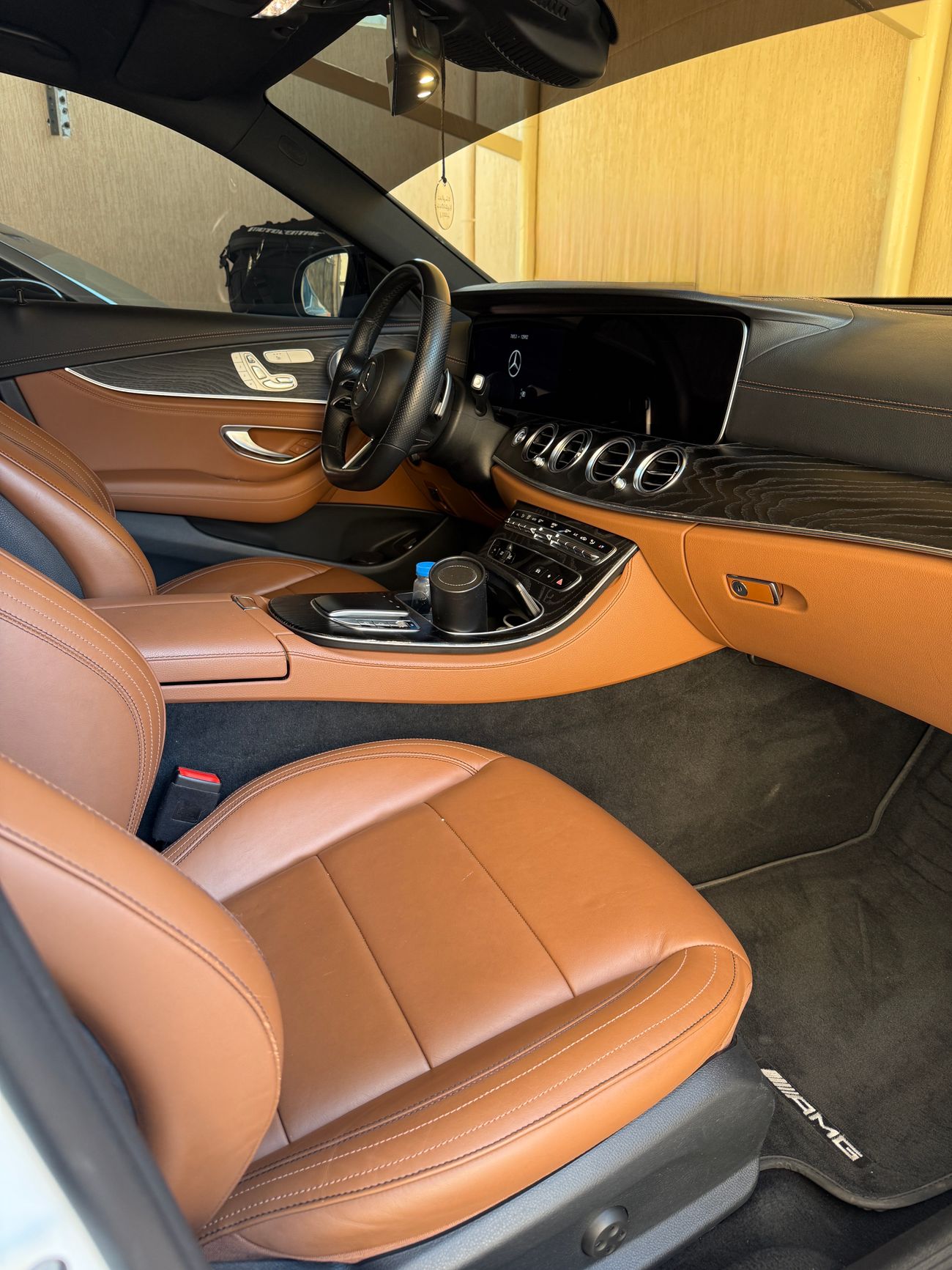 مرسيدس بنز E300