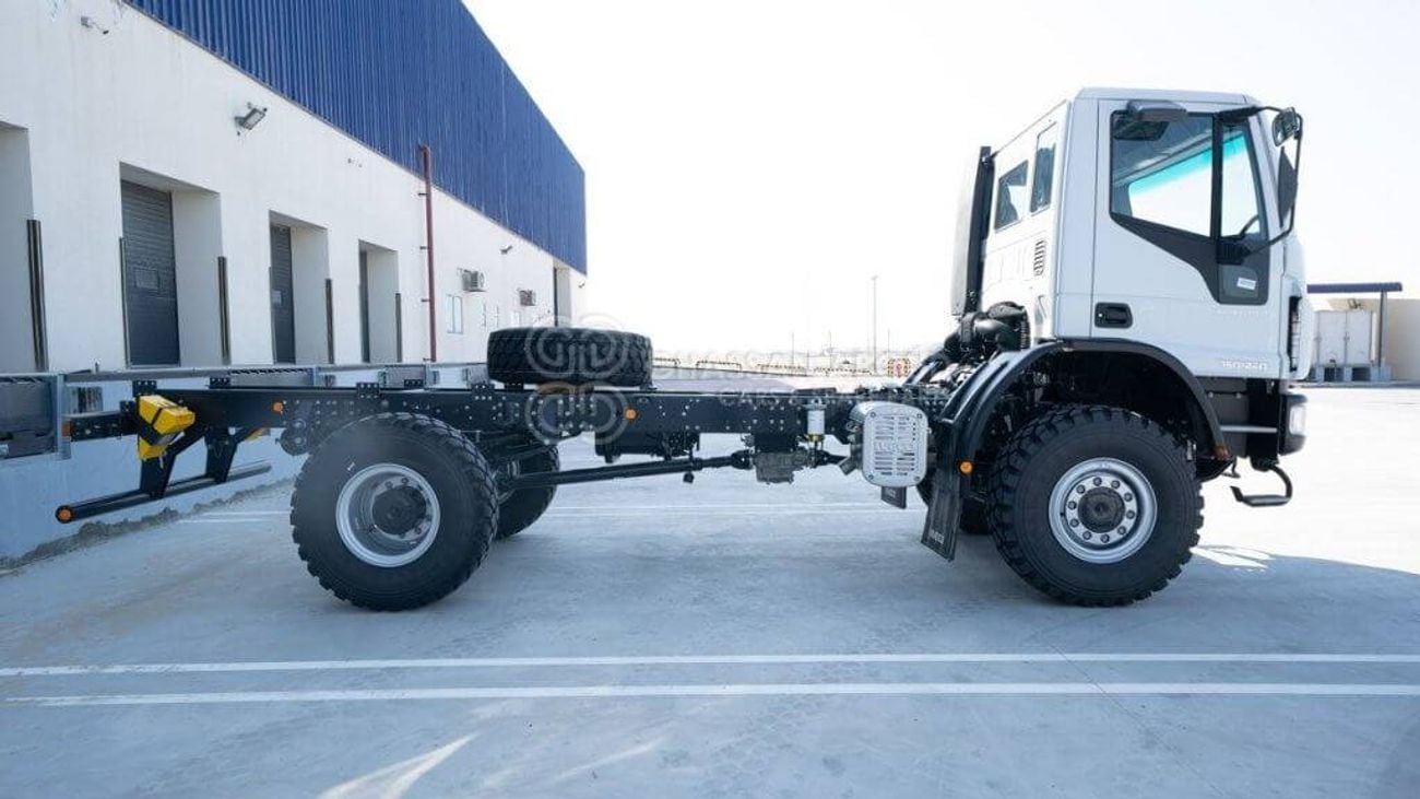 Iveco Eurocargo IVECO EUROCARGO ML150 Chassis 4×4, 15 Ton Approx. Single Rear Tyre MY24