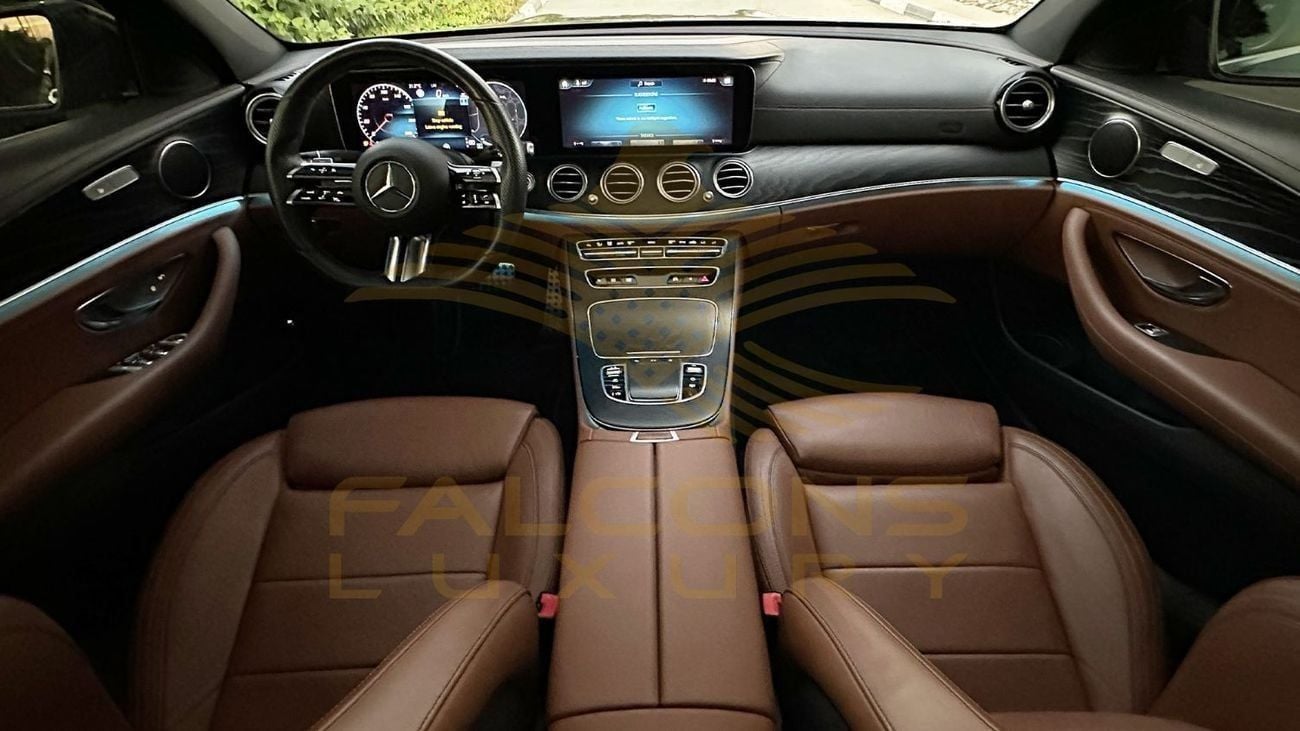 مرسيدس بنز E300 Premium 2.0L