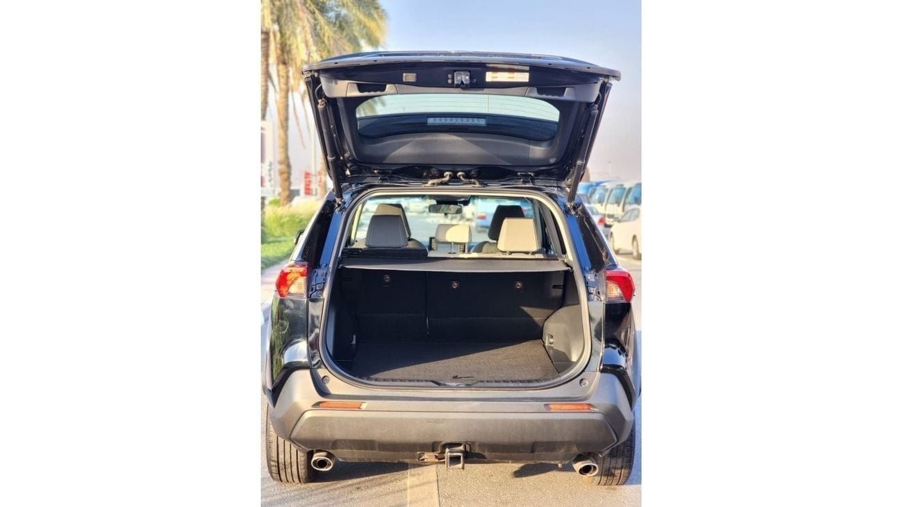 تويوتا راف ٤ TOYOTA RAV4 XLE HYBRID 2020 FULL OPTION