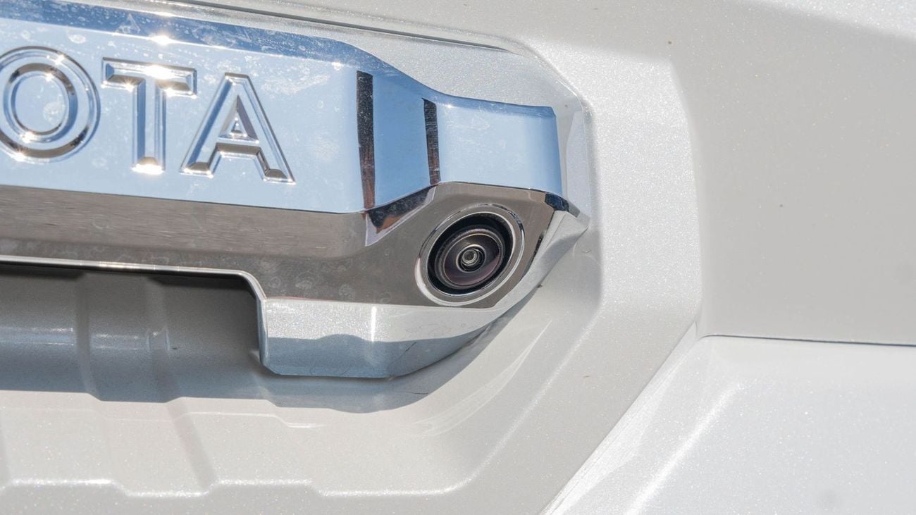 Toyota Tundra 2025 Toyota Tundra 1794 edition (White)