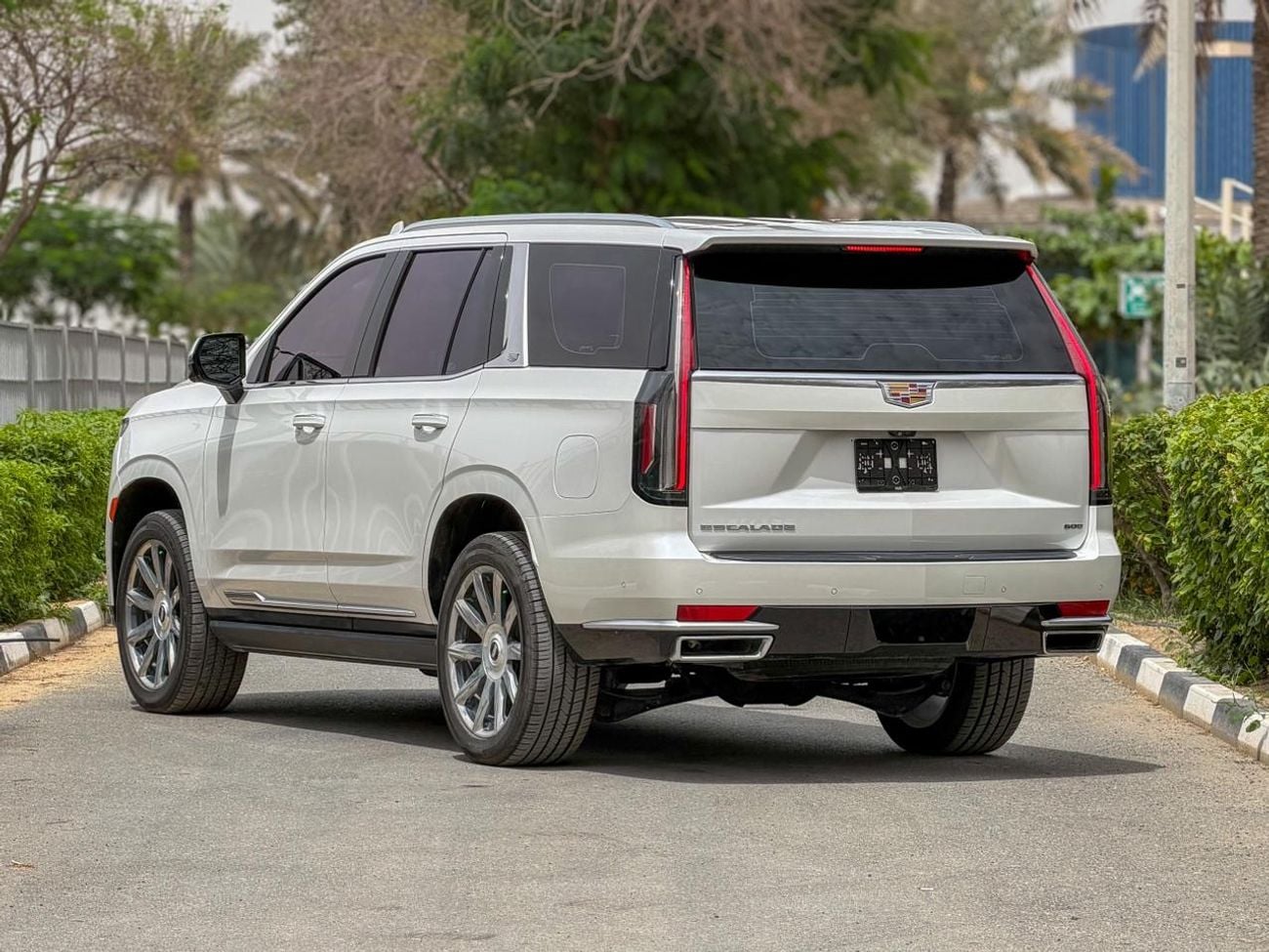كاديلاك إسكالاد Sport Platinum 6.2L 4WD