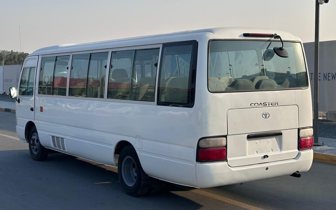 تويوتا كوستر