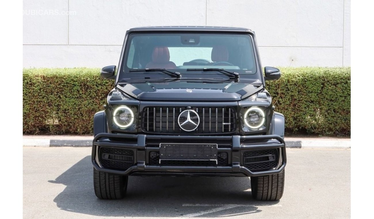 مرسيدس بنز G 63 AMG CarbonFiber GCC 5 Years Warranty. Local Registration + 5%