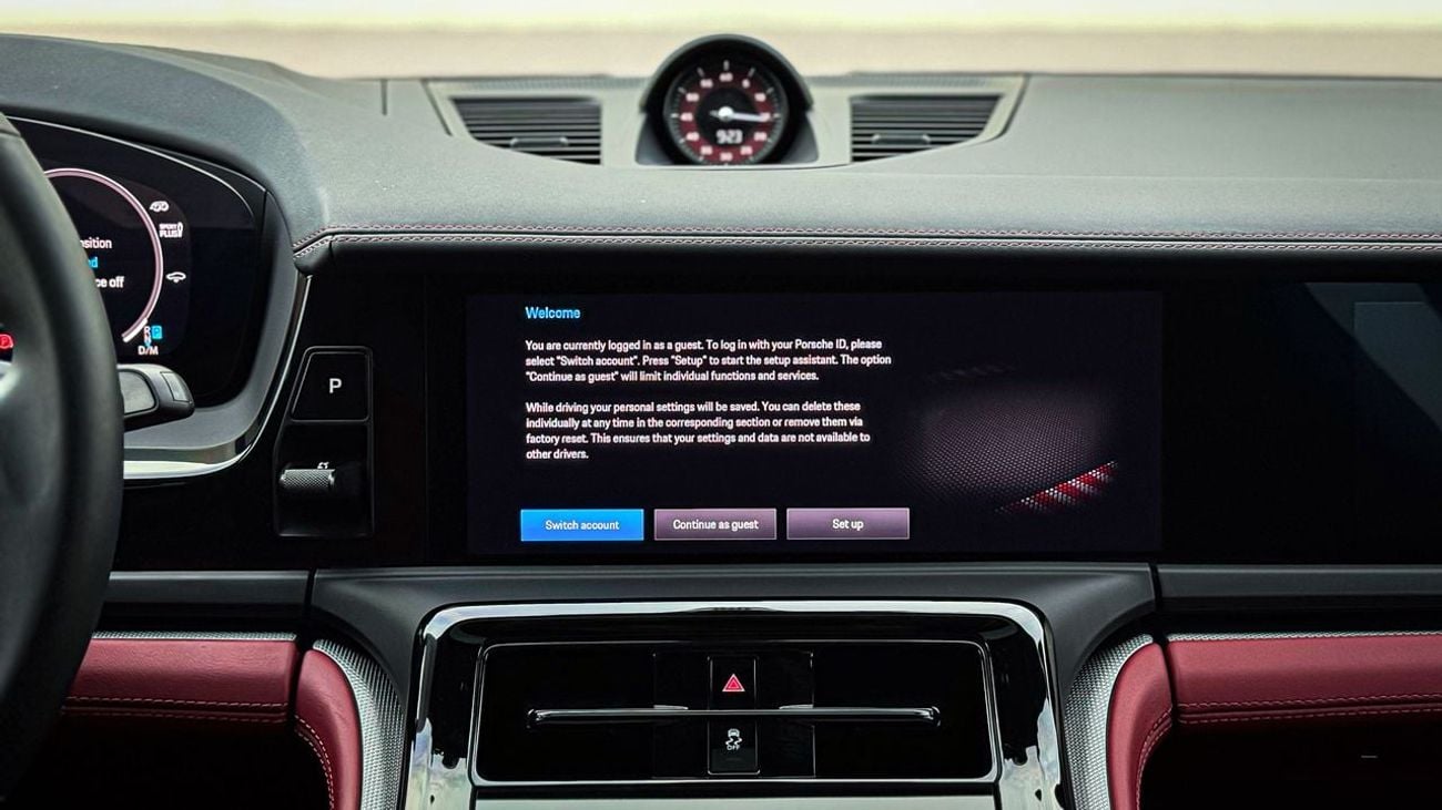 Porsche Panamera 4 2.9L