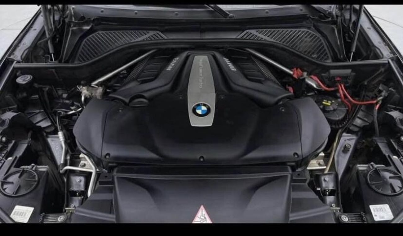 BMW X5 50i Luxury 4.4L (5 Seater)