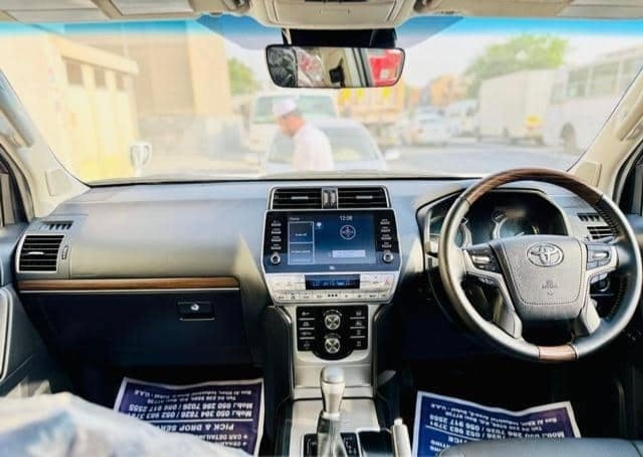 تويوتا برادو Kakadu 2018 Model Diesel Engine Full Option Top Of The Range