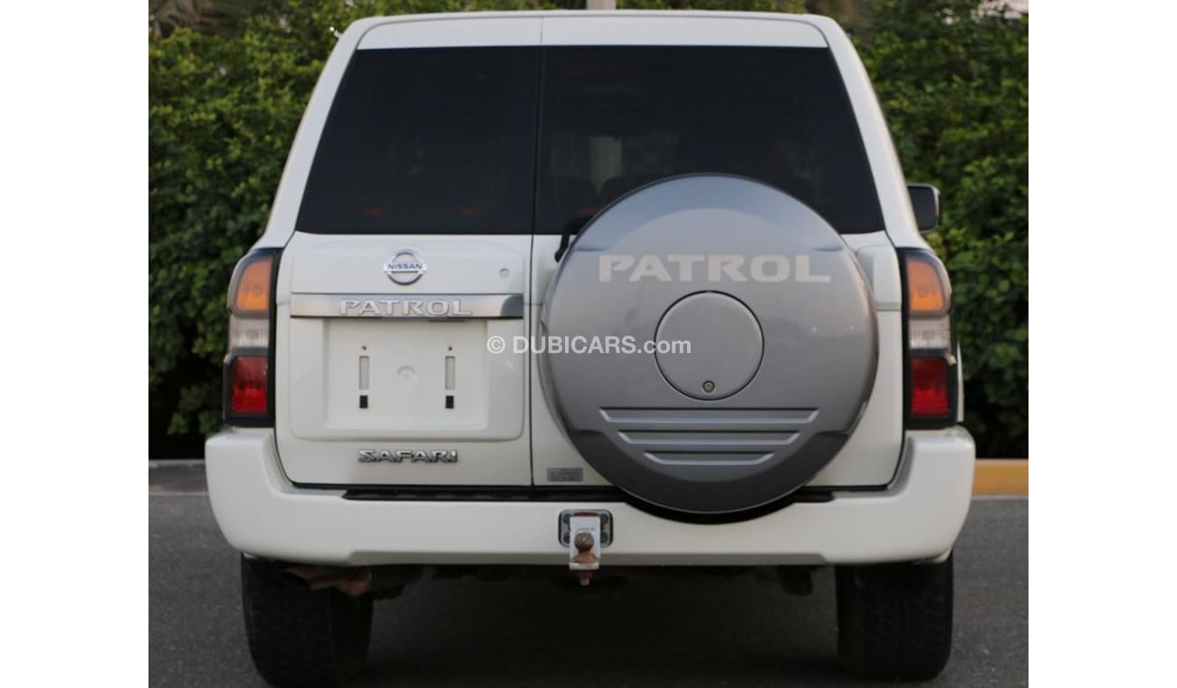 نيسان باترول سفاري نيسان باترول سفارى 2014 خليجي فل ابشن بحاله ممتازه بدون حوادث صبغ وكالة