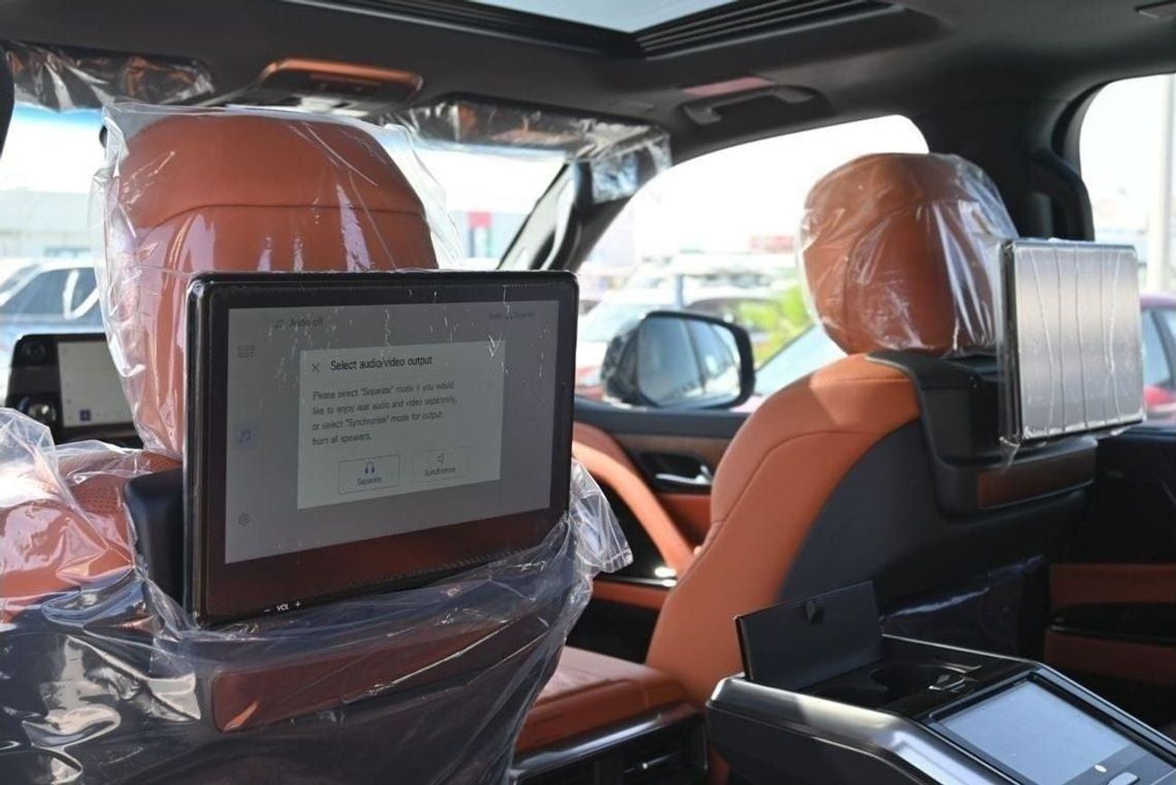 لكزس LX 600 Lexus LX600 VIP w/Black Pkg 3.5L Twin-Turbo V6, Petrol Model 2024, Color Black